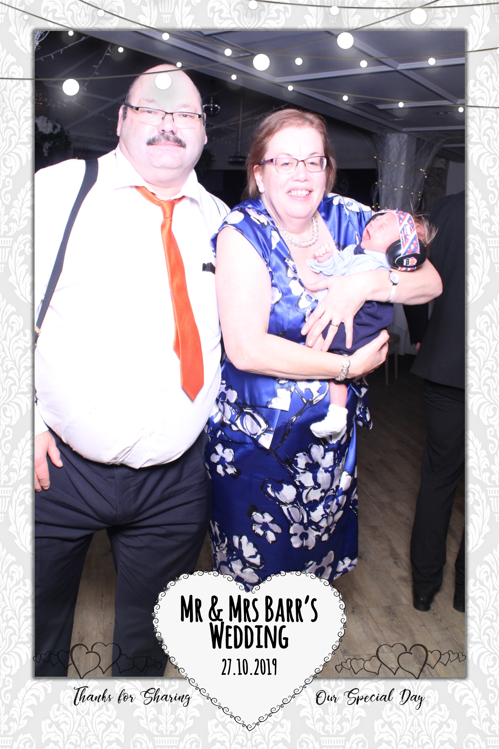 Mr & Mrs Barr's Wedding | View more photos from the event at images.mobile-photo-booth.com/u/MobilePhotoBoothUK/Mr-Mrs-Barrs-Wedding